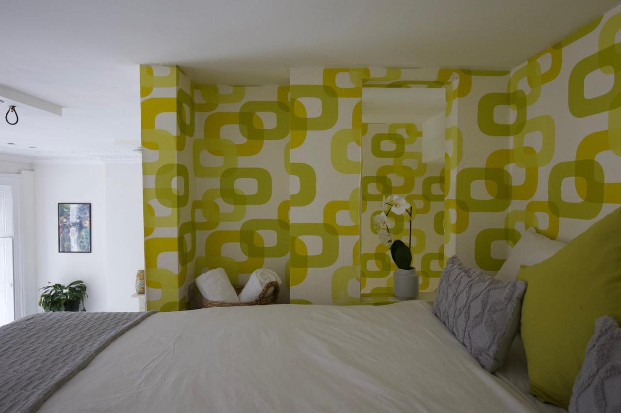 Large 2 Beds Flat Overlooking Clapham Common Park Londra Exterior foto